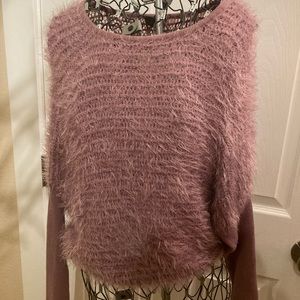 Rose eyelash sweater with balloon sleeves